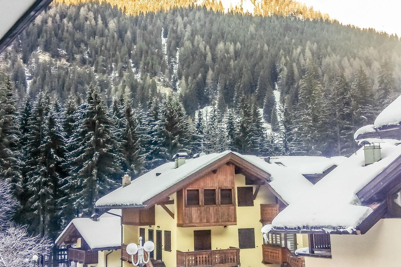 Residence Des Alpes Canazei Exterior photo